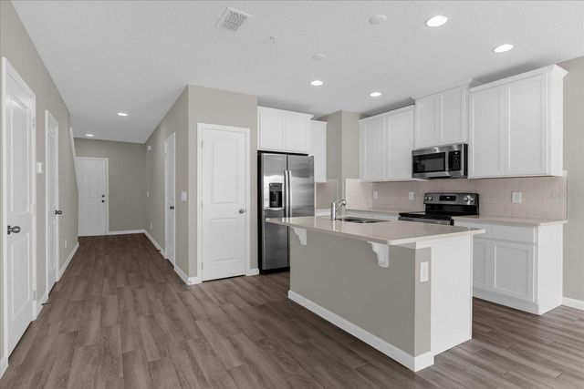 153 CAPE HONEYSUCKLE PLACE, Sanford, FL 32771