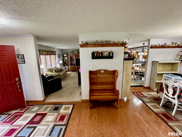 307 Westwinds Drive, Jacksonville, IL 62650