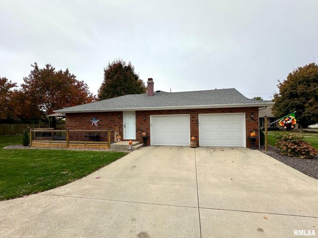 307 Westwinds Drive, Jacksonville, IL 62650