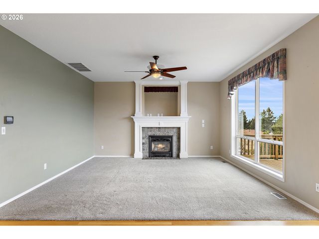 16490 Sw TAFT Ct, Beaverton, OR 97007