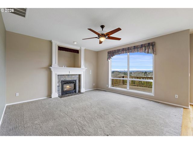 16490 Sw TAFT Ct, Beaverton, OR 97007