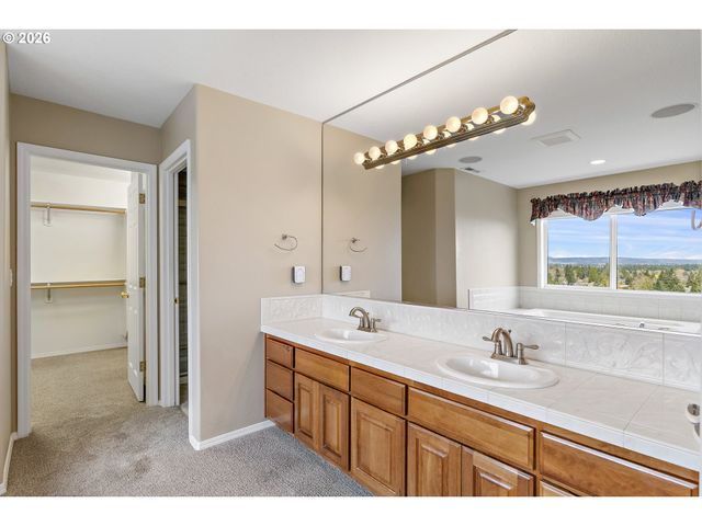 16490 Sw TAFT Ct, Beaverton, OR 97007