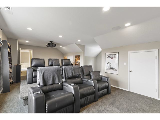 16490 Sw TAFT Ct, Beaverton, OR 97007