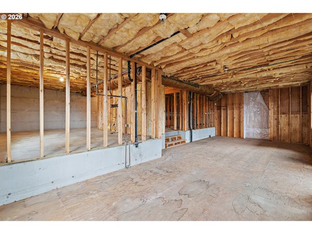 16490 Sw TAFT Ct, Beaverton, OR 97007