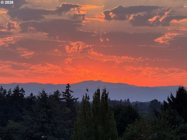 16490 Sw TAFT Ct, Beaverton, OR 97007