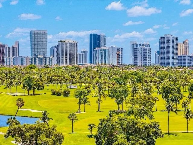 20301 W Country Club Drive 1023, Aventura, FL 33180