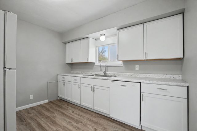360 Wilson Avenue SW, Cedar Rapids, IA 52404