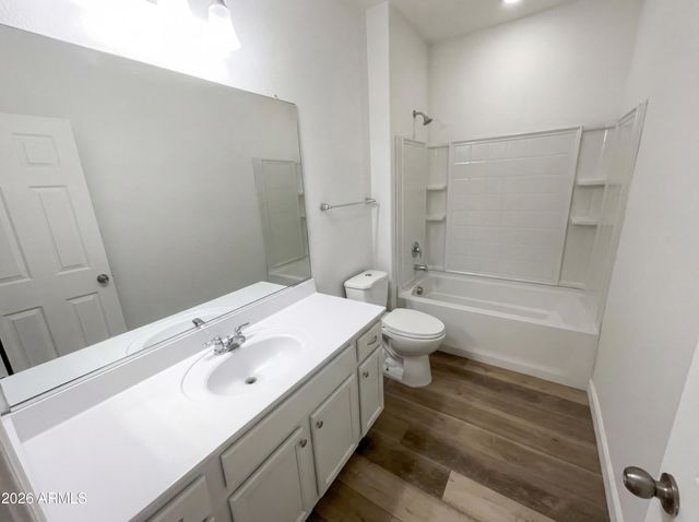 3940 E BLUE SPRUCE Lane, Gilbert, AZ 85298