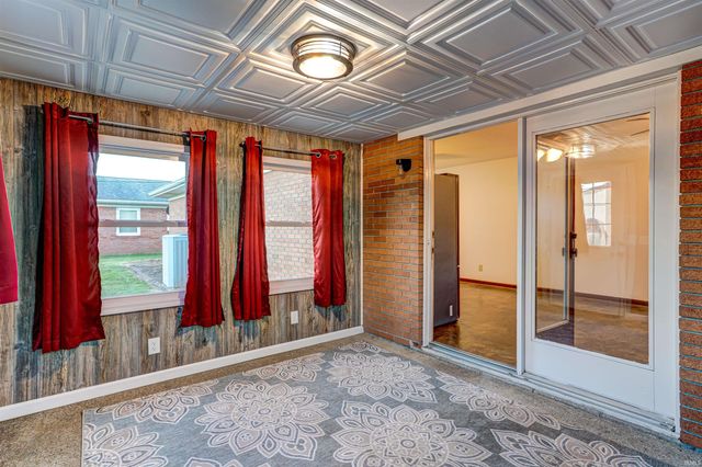 940 19th Street, Tell City, IN 47586