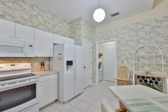 2429 NEW HAVEN CIRCLE, Sun City Center, FL 33573