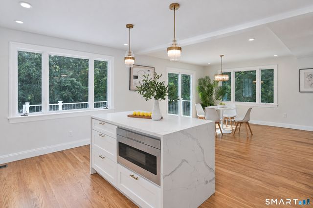34 Rimmon Road, Woodbridge, CT 06525