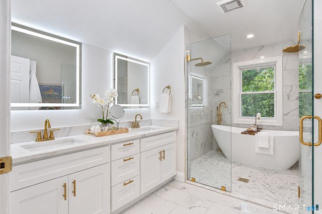 34 Rimmon Road, Woodbridge, CT 06525