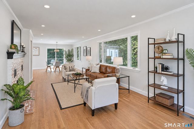 34 Rimmon Road, Woodbridge, CT 06525