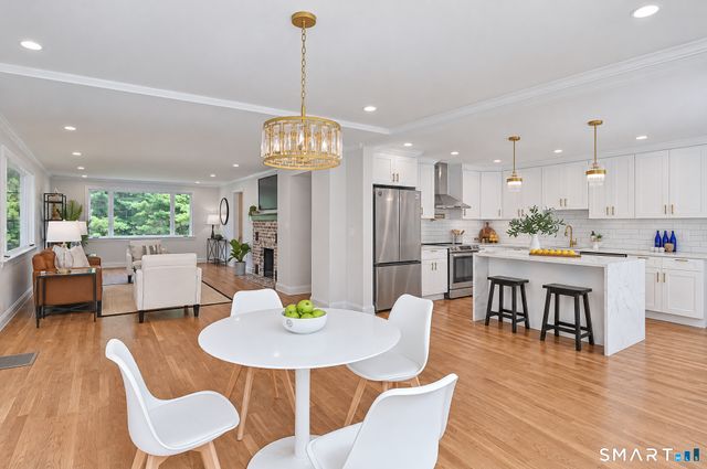 34 Rimmon Road, Woodbridge, CT 06525