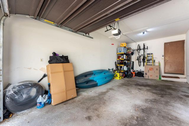 2544 Parnell AVENUE, Milwaukee, WI 53221