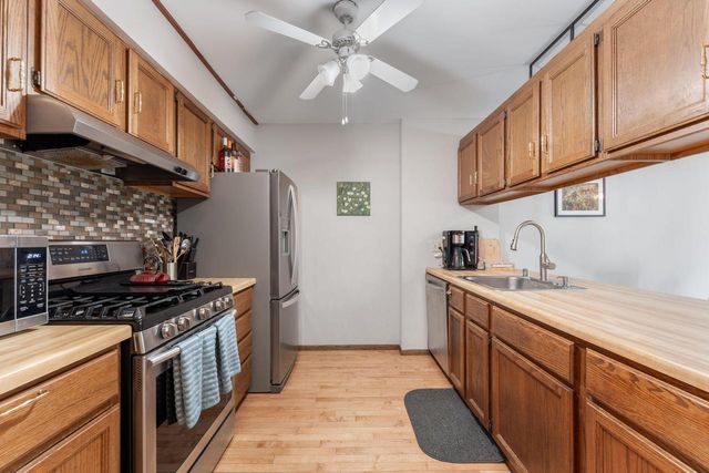 2544 Parnell AVENUE, Milwaukee, WI 53221