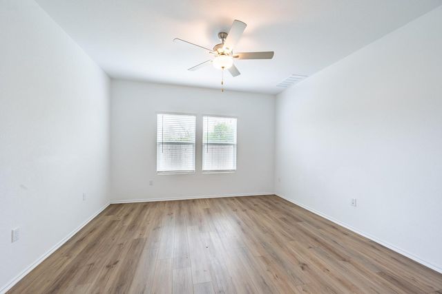 10217 Prague CT, Austin, TX 78747