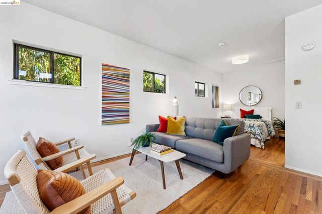 2112 Mckinley Ave D, Berkeley, CA 94703