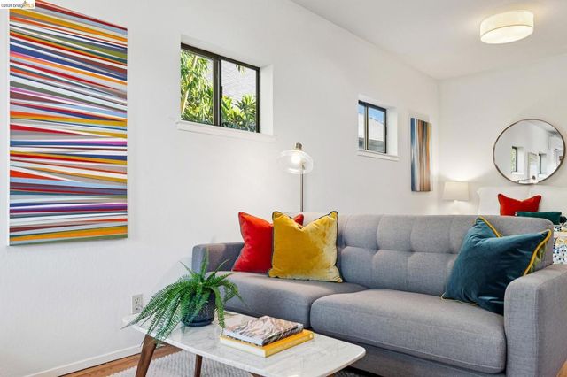 2112 Mckinley Ave D, Berkeley, CA 94703