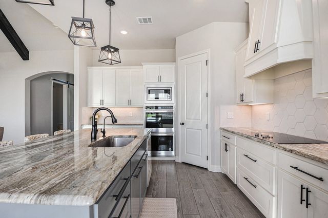 252 Harvard Lane, Springtown, TX 76082