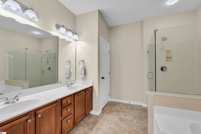 15 Everleigh Court, Simpsonville, SC 29681