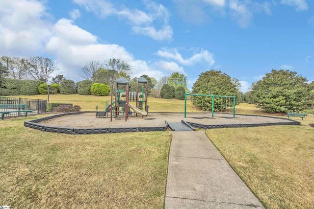 15 Everleigh Court, Simpsonville, SC 29681