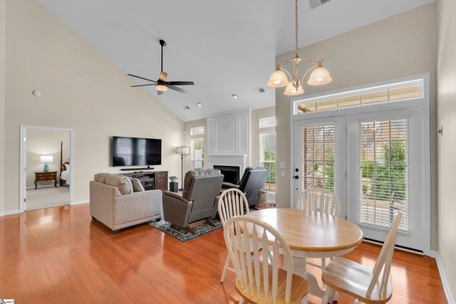 15 Everleigh Court, Simpsonville, SC 29681