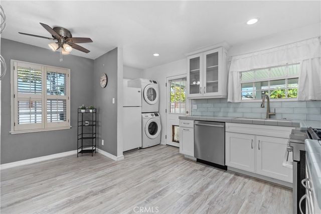 320 E 44th, Long Beach, CA 90807