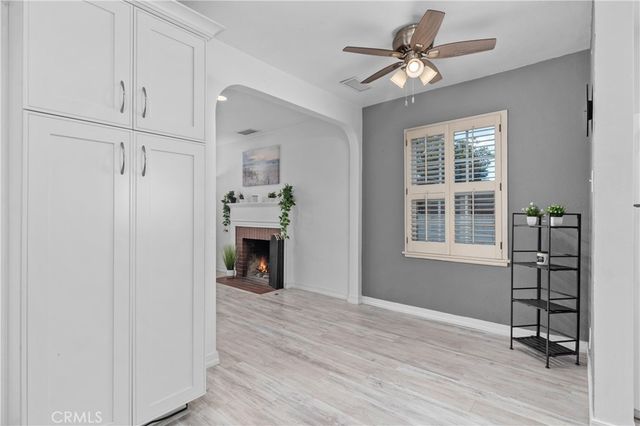 320 E 44th, Long Beach, CA 90807