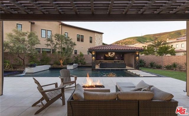 119 Lanzon, Irvine, CA 92602