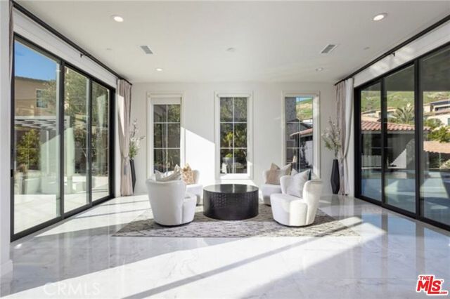 119 Lanzon, Irvine, CA 92602