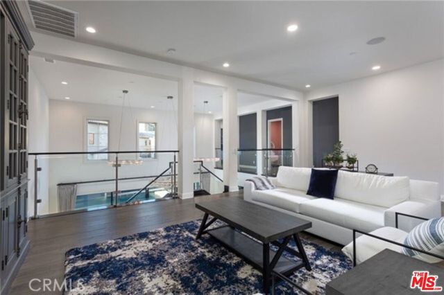 119 Lanzon, Irvine, CA 92602