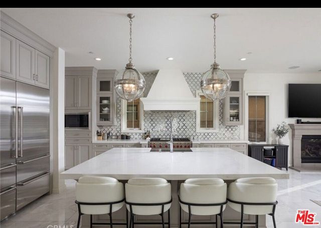 119 Lanzon, Irvine, CA 92602