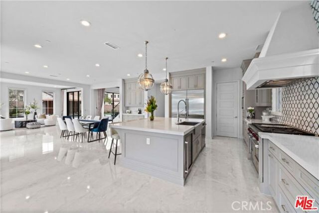 119 Lanzon, Irvine, CA 92602