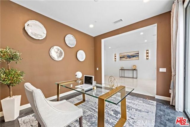 119 Lanzon, Irvine, CA 92602