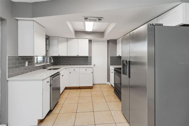 176 MANTE DRIVE, Kissimmee, FL 34743