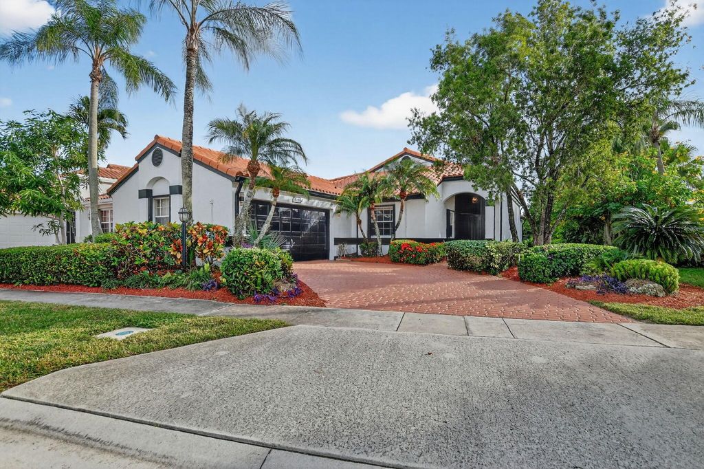 8130 Nadmar Avenue, Boca Raton, FL 33434