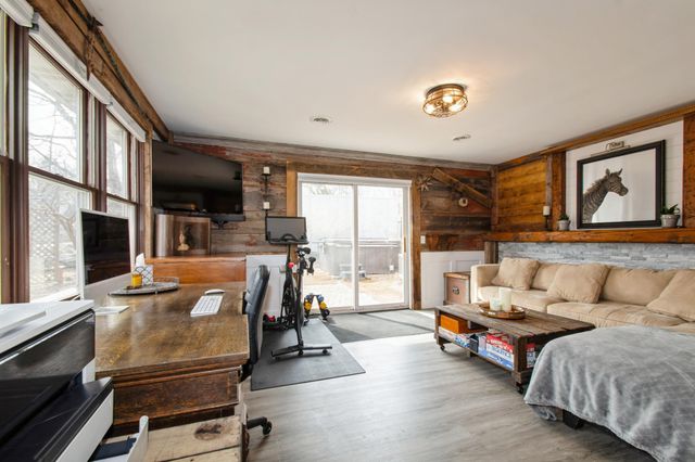 25565 Smithtown Road, Excelsior, MN 55331