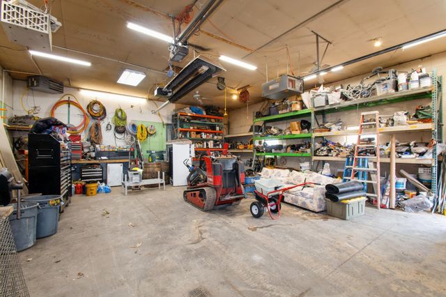 25565 Smithtown Road, Excelsior, MN 55331