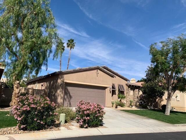 104 Shoreline Drive, Rancho Mirage, CA 92270