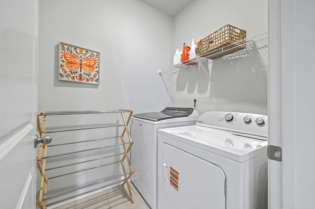 1062 Wading Point Boulevard, Huger, SC 29450