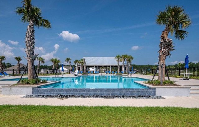 1062 Wading Point Boulevard, Huger, SC 29450