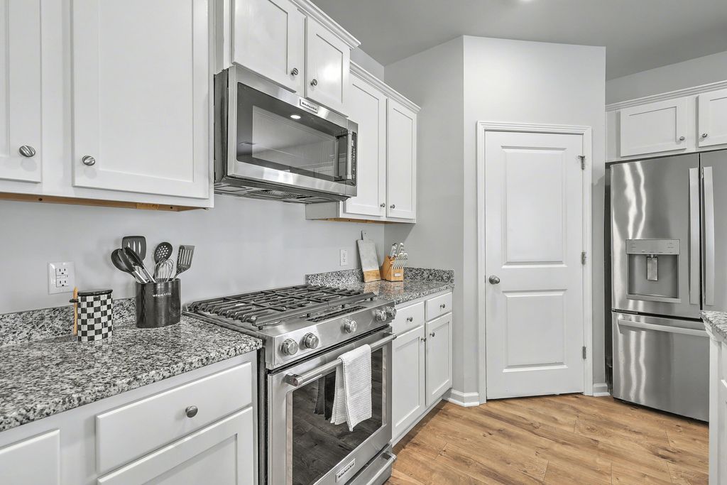 Image 18 of property listing at 1062 Wading Point Boulevard, Huger, SC 29450