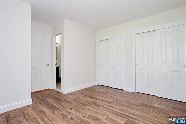 517 Pine Hill Road, Leonia, NJ 07605