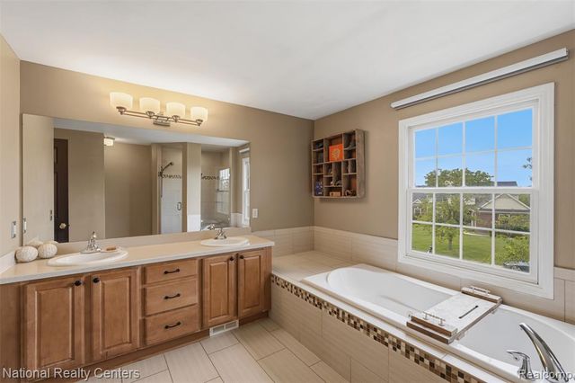 23431 Winged Foot Way, South Lyon, MI 48178