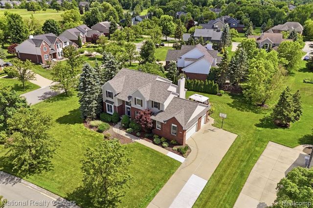 23431 Winged Foot Way, South Lyon, MI 48178