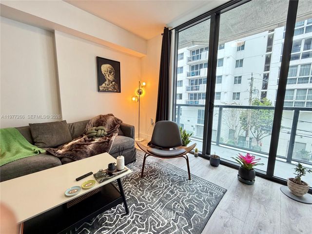 201 SW 17th Rd 304, Miami, FL 33129