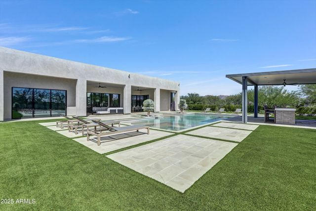 17437 E Lonesome Canyon Drive, Rio Verde, AZ 85263