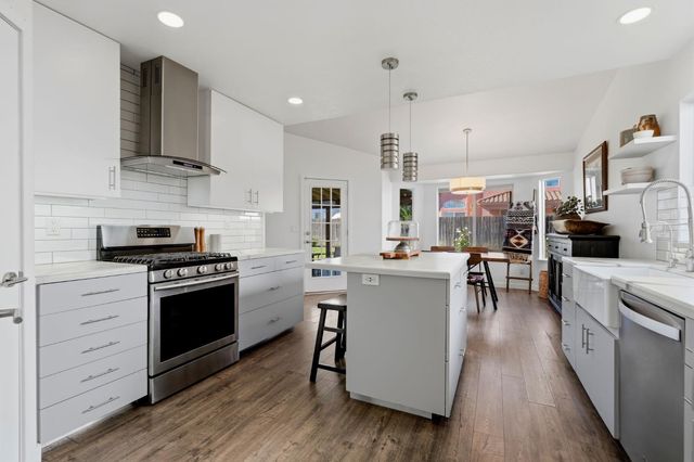 5806 W El Paso, Fresno, CA 93722