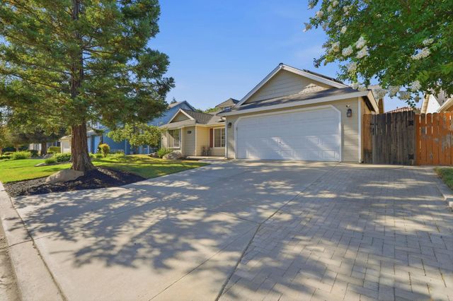 5806 W El Paso, Fresno, CA 93722
